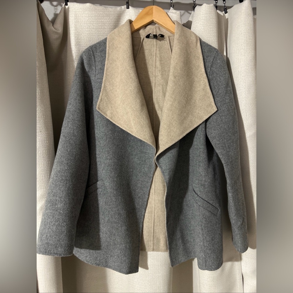 TALBOTS Gray / Beige Two Tone Double Faced Wool Blend Open Front M